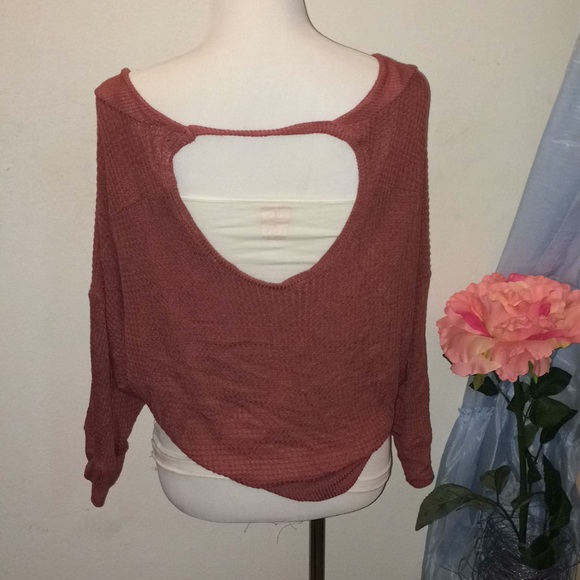 Sweet & snuggly open heart shrug EUC - Picture 5 of 7